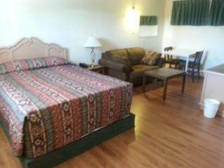 Shannon Motel - 7