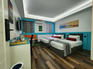 The Hive Beach - 3