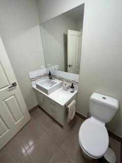 Brunswick Family Home - 8