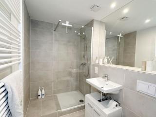 Neu & Schick: Küche inkl. Kaffee - 7