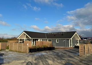 Charming Holiday Home With Many Activities - Marielyst - 8