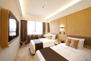 B P International - Hong Kong - 1