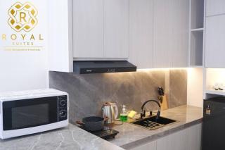 Royal Suites 2BR 28th Floor - Citra Plaza Nagoya Apartment - Jodoh - 2