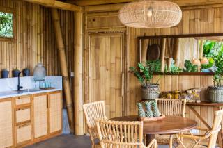 Nyan - Bamboo House - Selat - 2