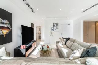 FIRST CLASS 4BR In the Heart of Marina Dubai - Dubai - 9