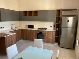 Tranquil 2 Bedroom Apartment in the Heart of Sliema - 8