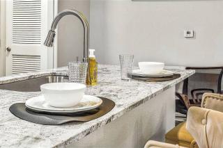 Contemporary LUX 1BD Downtown - Dallas - 2