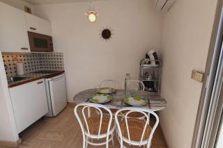 Studio Port Jo avec Garage CLIM WIFI & Piscine au Couchant 3pers - ROSSIconciergerie - Linge inclus - 1