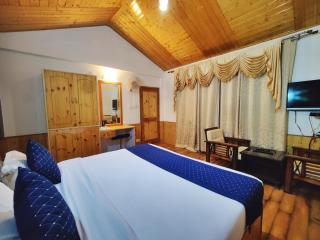 A Star Regency Hotel Manali near Mall Road - 1