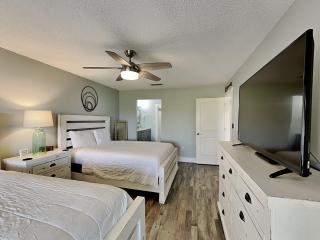 Edgewater Villa #2012 - Panama City Beach - 3