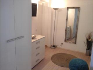 Apartments Teo 2 - Hvar (Lesina) - 1