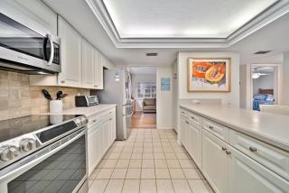 Atrium #201 - Sanibel - 2