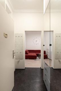 Neu, renoviert und ruhig, 20 Minuten ins Zentrum - Wenen - 6