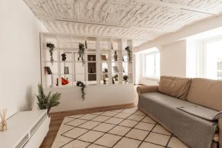 Heart of Budapest Apartment - 2