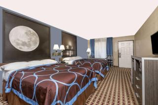 Super 8 by Wyndham Houston Webster NASA - Webster - 3