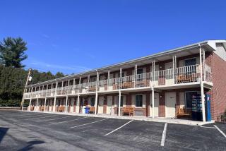 Travelodge by Wyndham Hershey - Hershey - 8