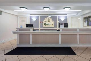 La Quinta Inn by Wyndham Pensacola - Pensacola - 8