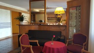 Hotel Ascot - 4