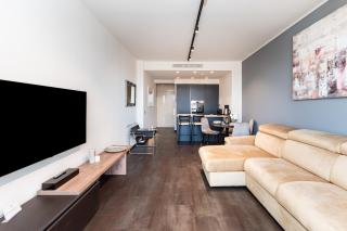 Free Parking in Luxury Suite with City View - Steps to Brignole Train Station - Genova - 4