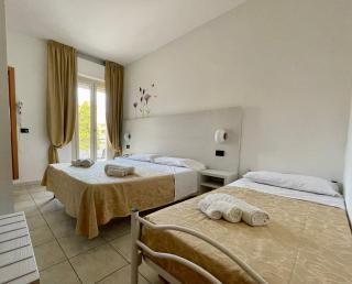 Dependance Hotel Marina - Riccione - 6