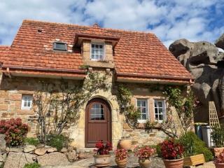 Maison de vacances 3 étoiles avec jardin à Trégastel, proche plage - FR-1-542-62 - Trégastel - 0