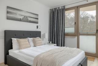 Modern Studio with Balcony 650 m from the Beach by Rent like home - Świnoujście - 5