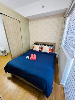 Taguig BGC View with Balcony Plus Netflix Near Airport Mc kinley - Manila - 0