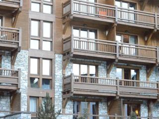 Appartement centre-ville, proche pistes et commerces, 6 pers., 2 ch., balcon, parking inclus - FR-1-519-5 - 5