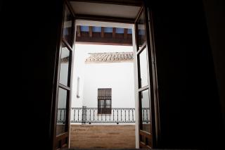 Hostal Café FRENTEABASTOS - Carmona - 3