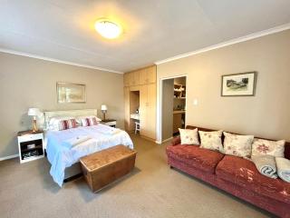 Lloyd Road Cottage - Port Elizabeth - 0