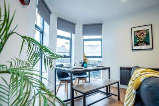 Beautiful 2 Bedroom Flat Next to Brighton Station I Sleep 6 I RHTTT - Brighton & Hove - 9