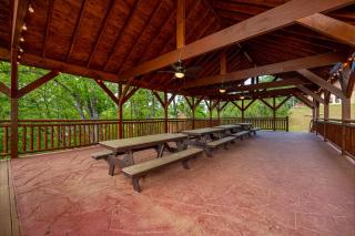 The Lodge at Smoky Escape - Sevierville - 6