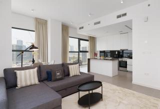 Maison Privee - Modern & Panoramic Sea View Apt on Al Reem Island - Abu Dhabi - 7