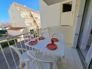 Confortable 2 pièces, 4 couchages avec balcon et parking privé, proche plage - Marseillan - FR-1-326-596 - Le Castellas - 9