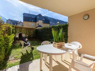 Appartement calme avec jardin/terrasse, à 5 min du centre, 6 pers, parking privé, navette gratuite. - FR-1-296-159 - 2