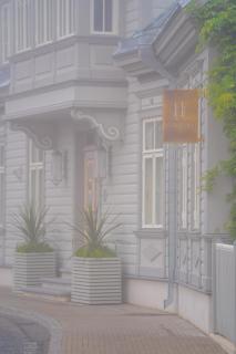 Hans Hubert Villa - 9