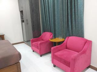 HOTEL MEDALLION SUITES - Lahore - 3