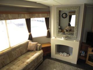 8 Berth on Golden Palm (Florida GP) - Chapel Saint Leonards - 1