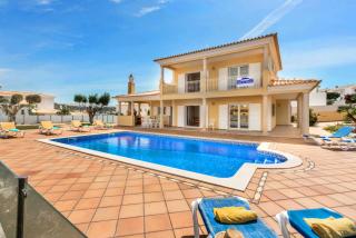 Villa Das Oliveiras amazing location walk to Marina restaurants beach - Albufeira - 7