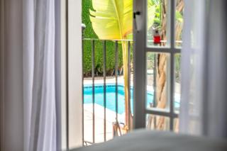 4 bedroom Villa in Top location - Heated Pool - Marbella - 6