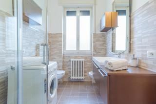 Bright & Cosy Apartments with Balcony - Barni - 1