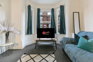 Prime Location Stylish 4-bed House Near Trent Br - Nottingham - 8