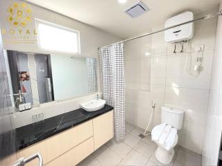Royal Suites Studio 25th Floor - Citra Plaza Nagoya Apartment - Jodoh - 7
