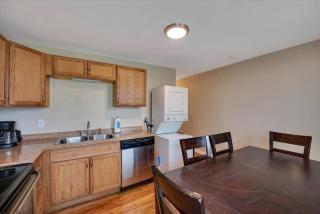 Lovely Unit in Historic SW Garden - 3 Queen beds - Clifton Heights - 6