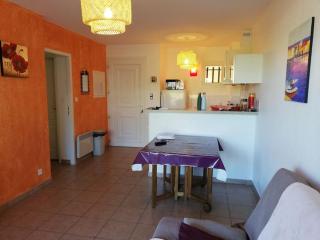 T3 en rdj pour 6 pers dans résidence avec piscine - 9