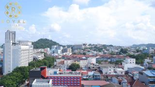 Royal Suites Studio 10QQ Floor - Citra Plaza Nagoya Apartment - 3