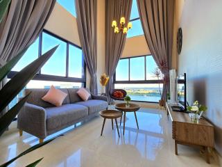 Loft Suite Seaview near JB CIQ 7pax - Johor Bahru - 9