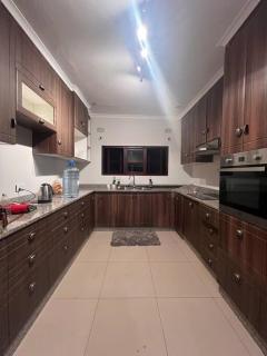 Bantuz House - Livingstone - 8