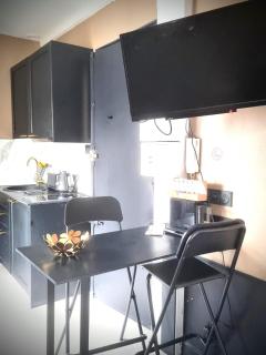 Chic & Cosy Eiffel Tower - Champs Elysées - 9