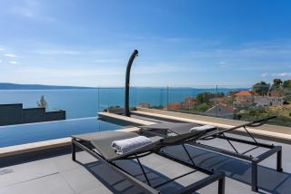Villa Grey with 4 bedrooms, Heated pool, Sauna, Media room, Sea Views - Jesenice - 1
